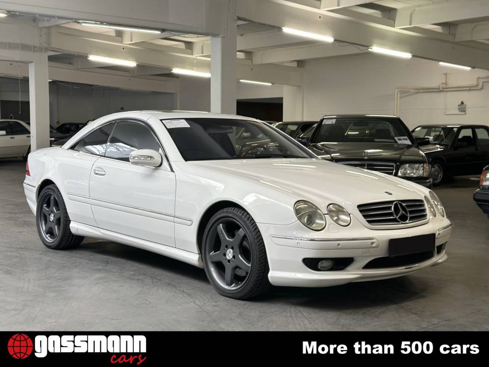 Image 4/15 of Mercedes-Benz CL 55 AMG (2002)