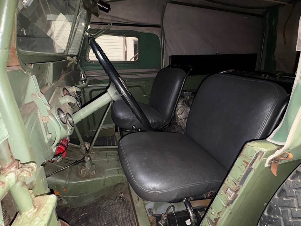 Image 13/32 de GAZ 69 (1962)