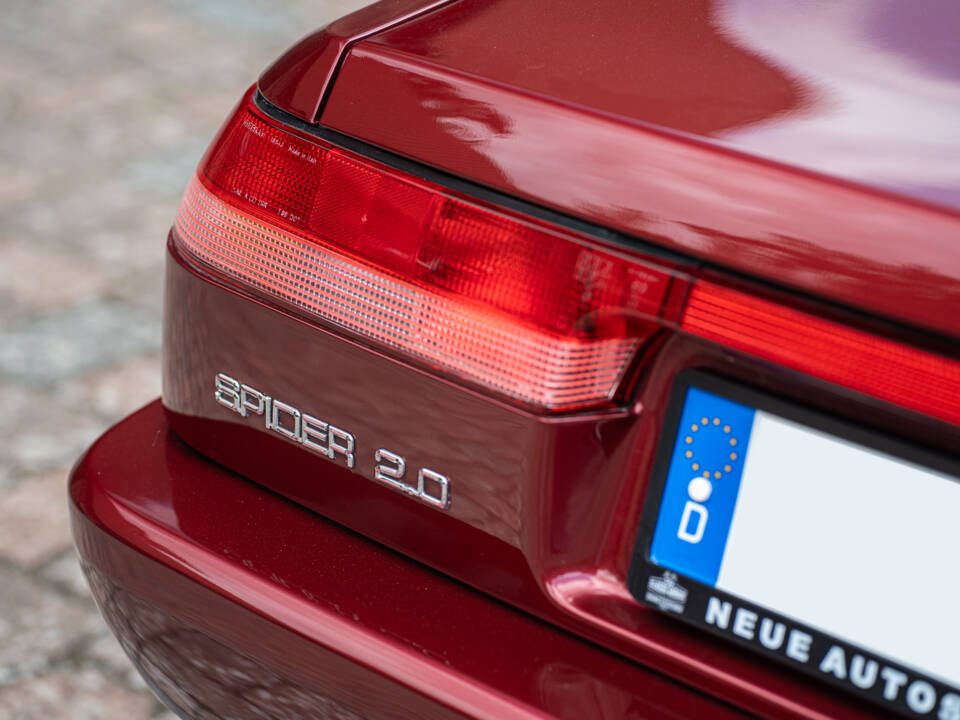 Image 20/42 of Alfa Romeo 2.0 Spider (1990)