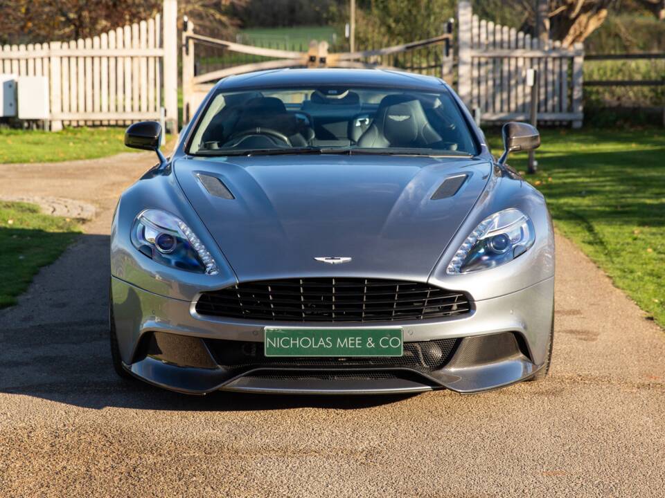Bild 94/96 von Aston Martin Vanquish (2015)