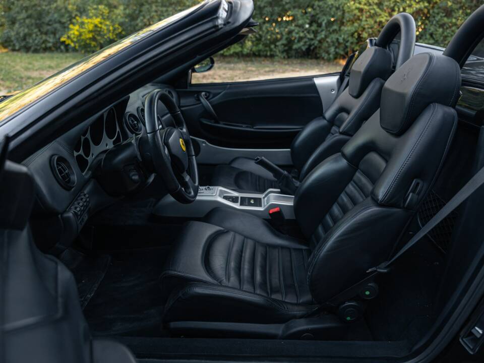 Bild 37/65 von Ferrari 360 Spider (2006)