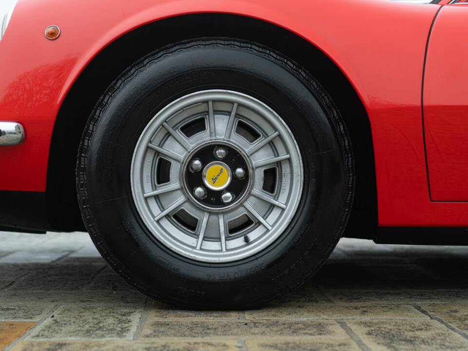 Bild 31/50 von Ferrari Dino 246 GT (1971)