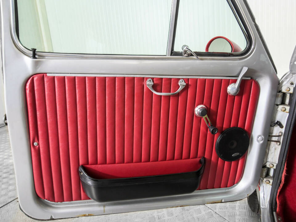 Image 32/50 of FIAT 500 R (1974)