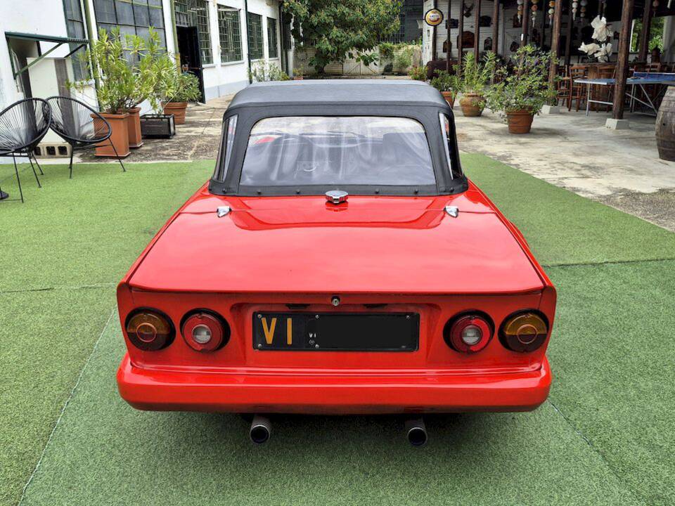 Immagine 73/81 di Triumph TR 6 (1973)