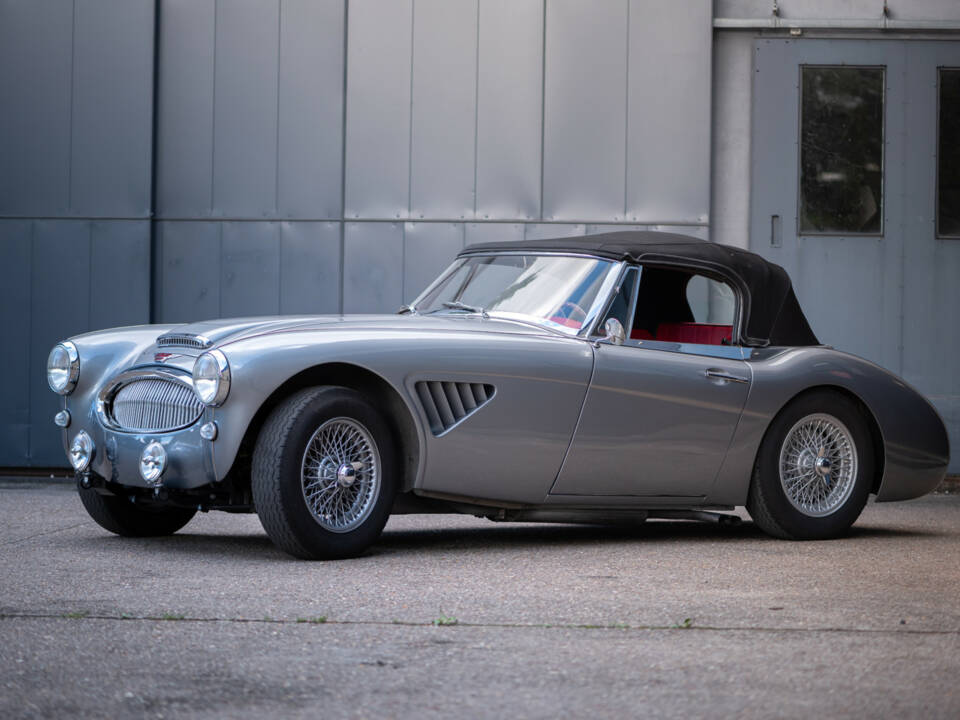 Image 1/29 de Austin-Healey 3000 Mk II (BJ7) (1963)