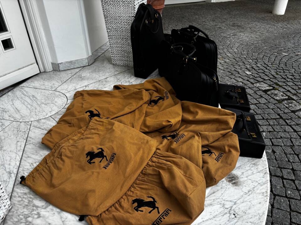 Image 57/59 of Ferrari Testarossa (1990)