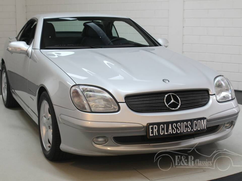 Image 2/6 of Mercedes-Benz SLK 200 Kompressor (2004)