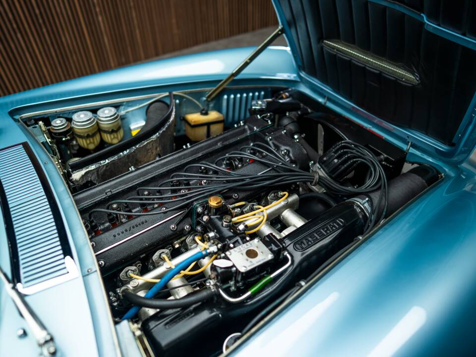 Image 83/97 of Maserati Mistral 3700 (1965)