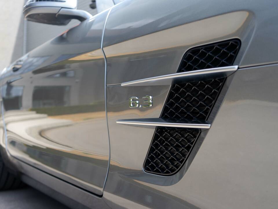 Image 19/21 of Mercedes-Benz SLS AMG Roadster (2012)