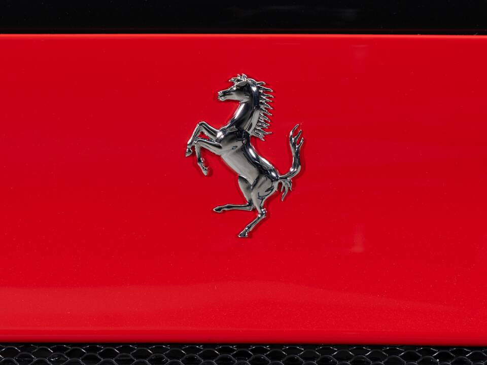 Image 27/30 of Ferrari 296 GTB (2022)