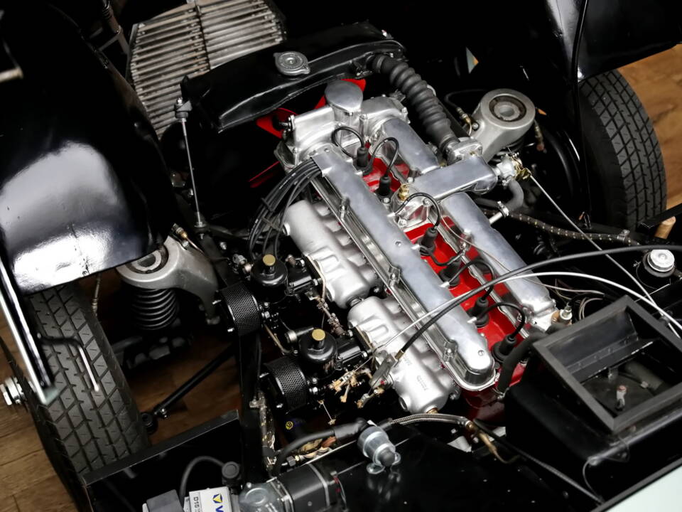 Bild 33/37 von Aston Martin DB 2 Vantage DHC (1953)