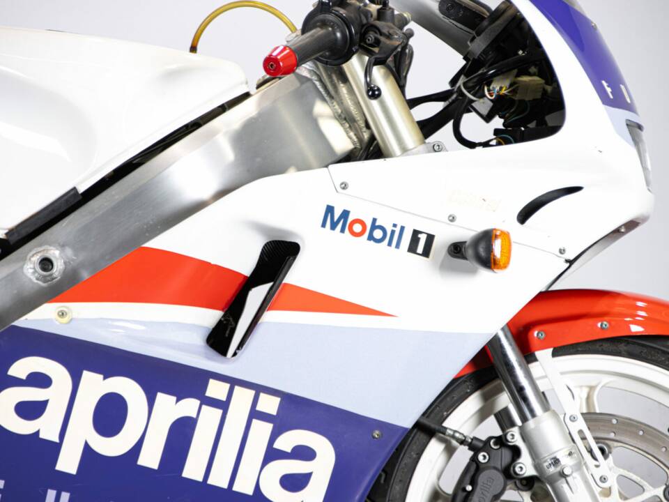 Bild 30/42 von Aprilia AF1 Futura Sport Pro 125 (1990)