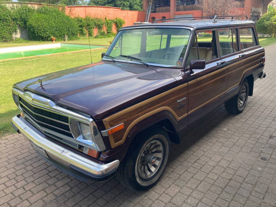 Imagen 2/11 de Jeep Wagoneer Limited (1982)