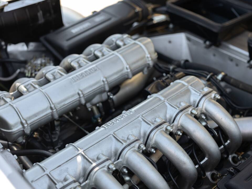 Bild 71/84 von Ferrari 512 BBi (1982)