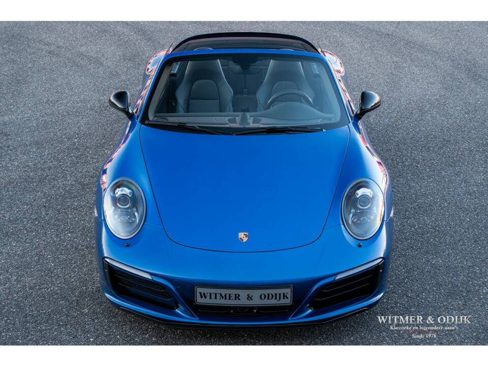 Image 22/44 of Porsche 911 Carrera S (2016)