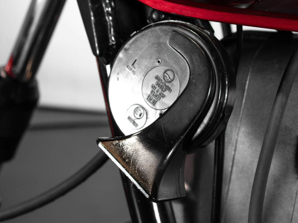 Image 50/50 of BMW DUMMY (1977)