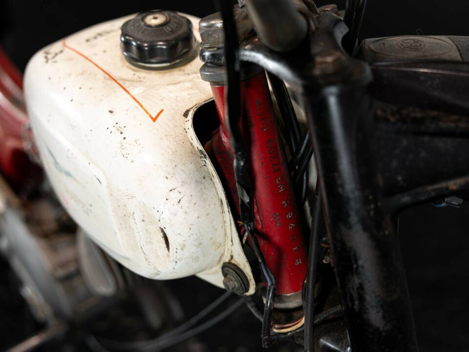 Image 10/18 de Moto Guzzi DUMMY (1969)