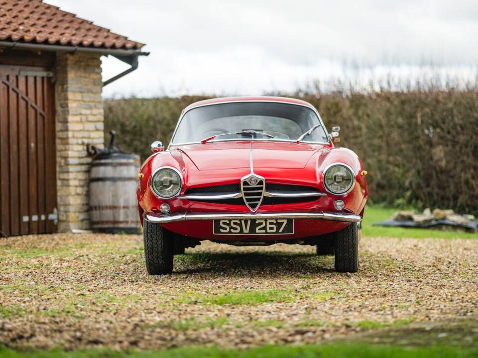 Immagine 6/50 di Alfa Romeo Giulia Sprint Speciale (1964)