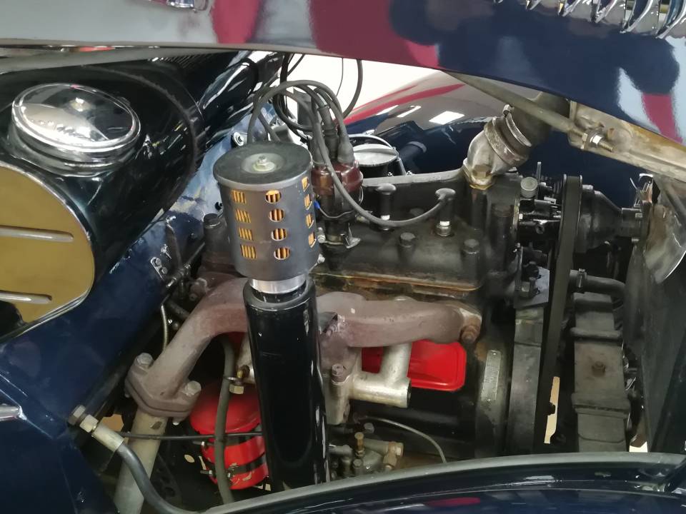 Imagen 39/50 de Mercedes-Benz 170 V Cabriolet B (1941)