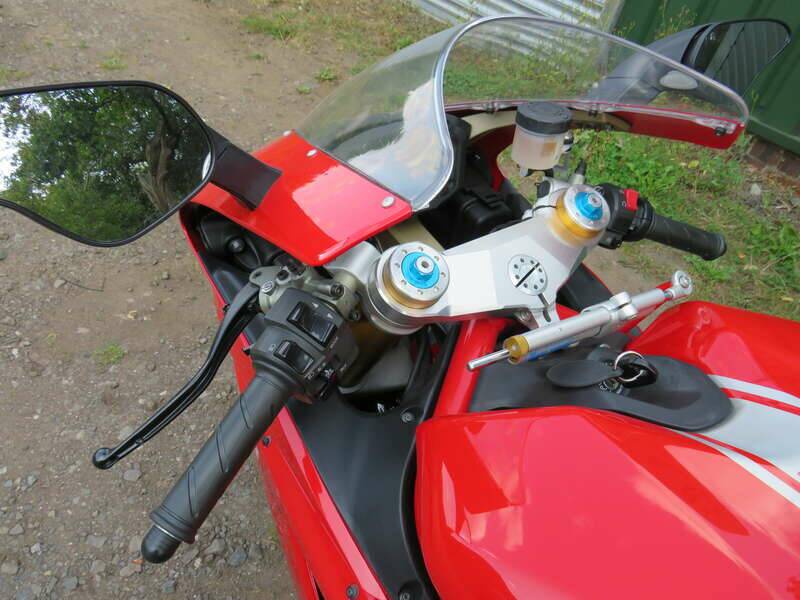 Immagine 11/46 di Ducati DUMMY (2012)