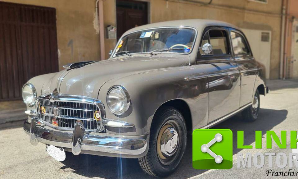 Image 3/10 of FIAT 1400 A (1955)