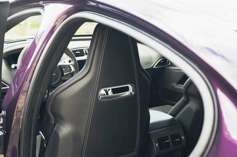 Image 18/50 of Jaguar XE SV Project 8 (2018)