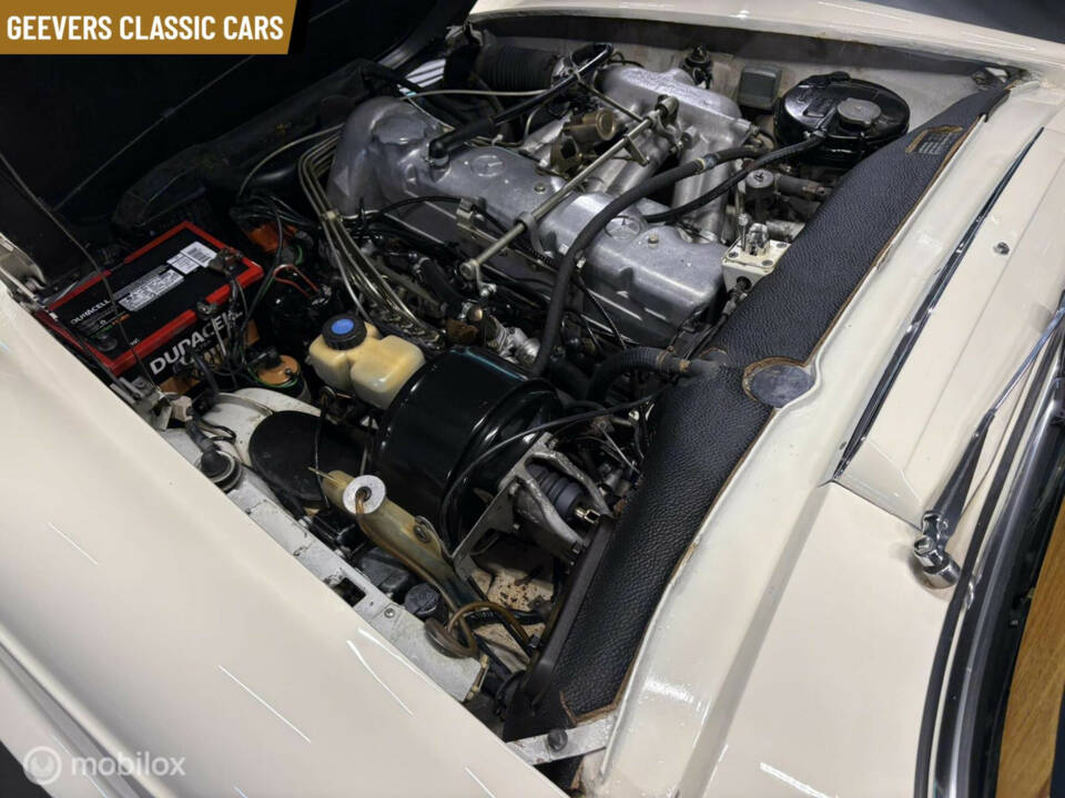 Immagine 34/50 di Mercedes-Benz 230 SL (1965)