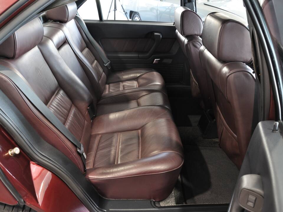 Bild 16/23 von Alfa Romeo 164 2.0 Super V6 (1993)