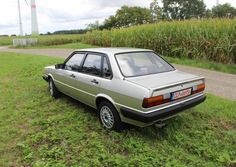 Image 7/8 of Audi 80 quattro (1983)