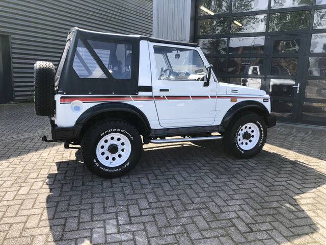 Bild 5/8 von Suzuki SJ Samurai (1992)