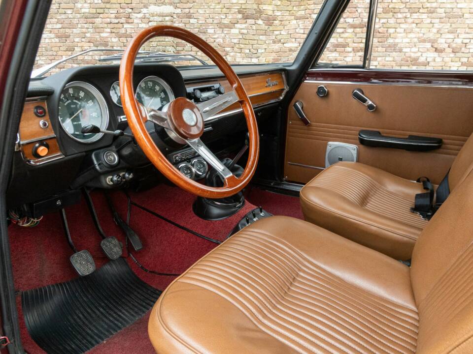 Imagen 37/50 de Alfa Romeo Giulia Nuova Super 1600 (1971)