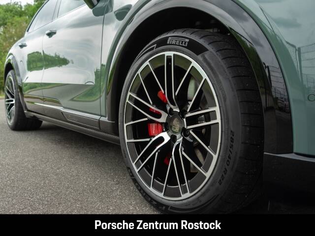 Imagen 6/35 de Porsche Cayenne Turbo E-Hybrid (1900)