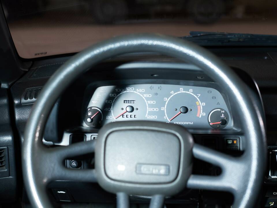 Image 30/36 of Suzuki Swift GTI 16V (1991)