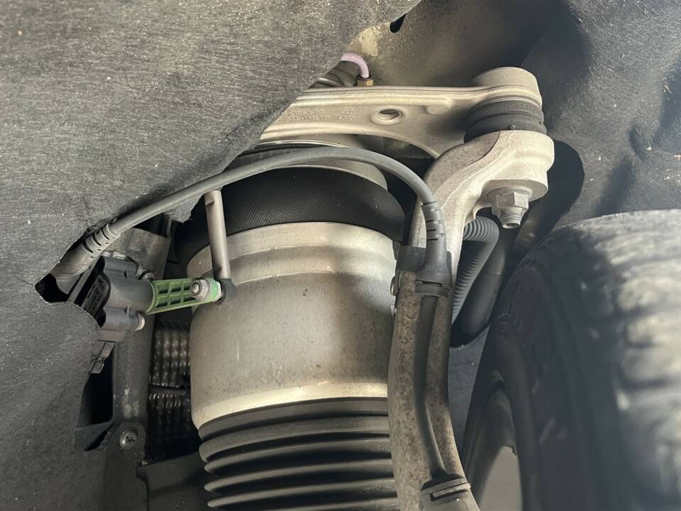 Image 47/51 de Porsche Cayenne Turbo (2011)