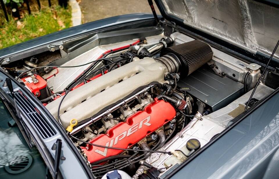 Image 5/42 de Jensen Interceptor MK III (1973)
