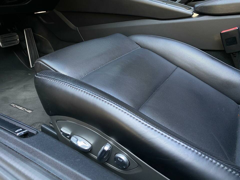 Afbeelding 25/34 van Porsche 911 Turbo (2016)