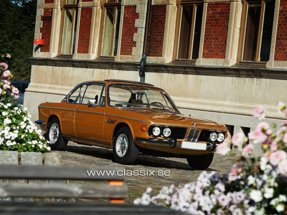 Image 7/32 of BMW 3.0 CS (1972)
