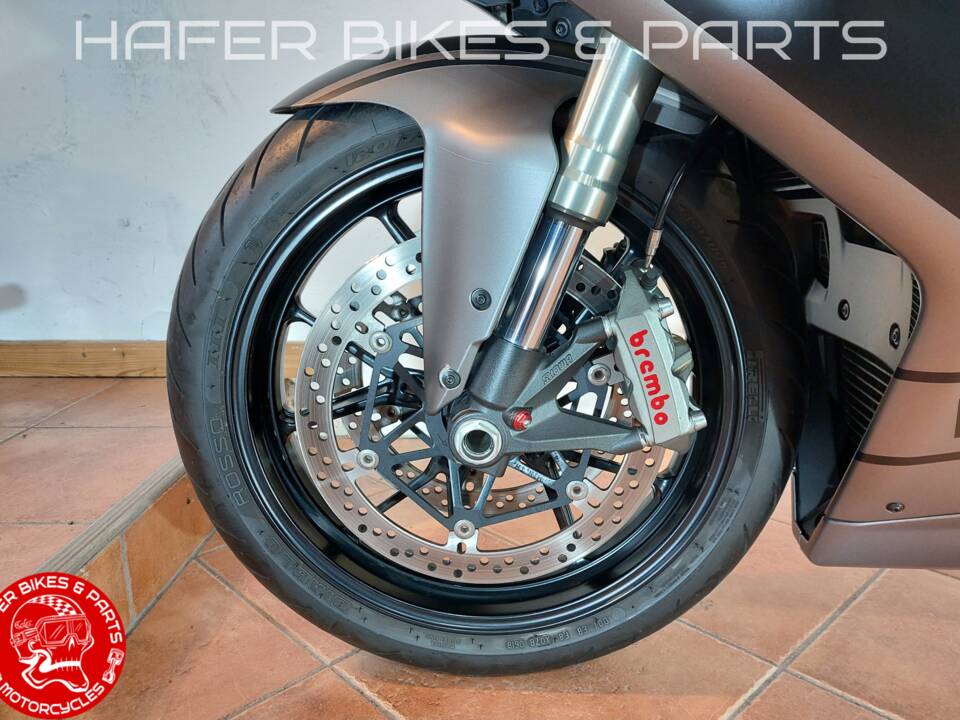 Imagen 42/55 de Ducati DUMMY (2010)