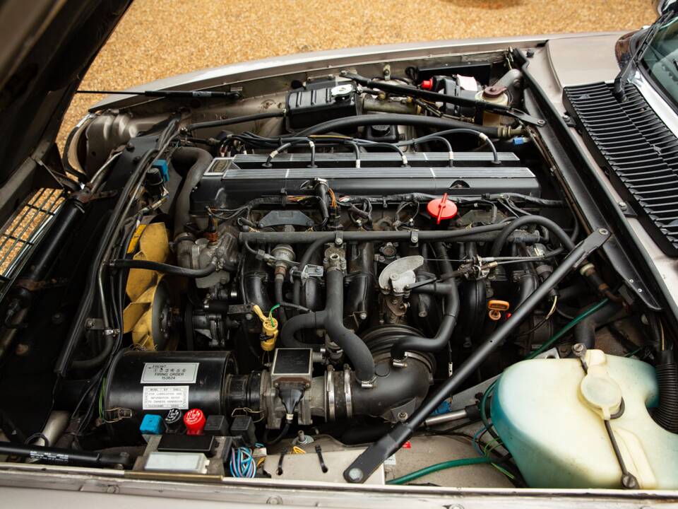 Immagine 26/40 di Jaguar XJ-S 3.6 (1988)