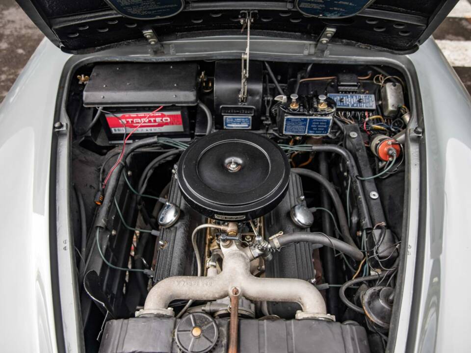 Imagen 14/18 de Lancia Aurelia B20 GT 2500 (1958)