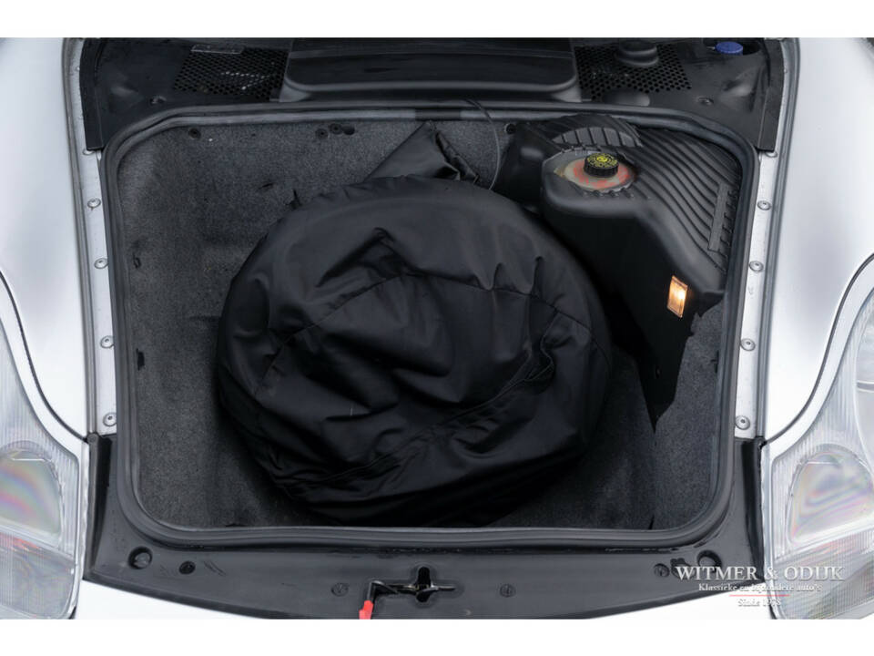Image 28/28 of Porsche 911 Carrera (2000)