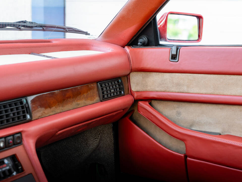Bild 47/71 von Maserati Biturbo Si (1987)