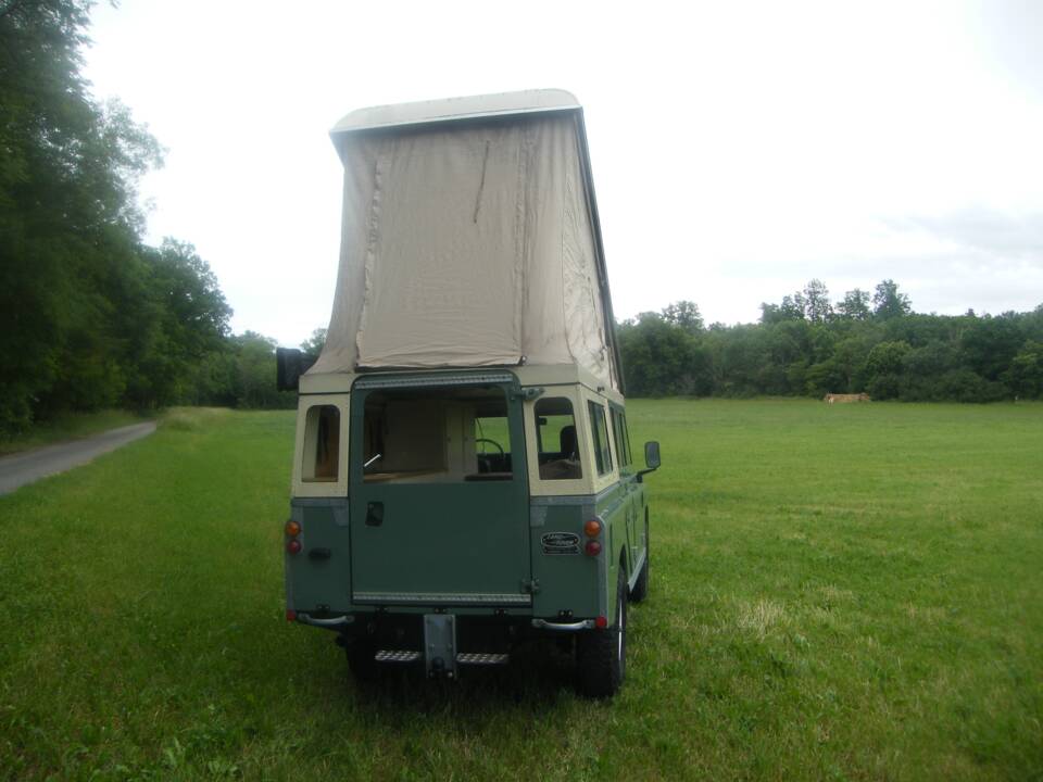 Afbeelding 69/94 van Land Rover 109 (1966)