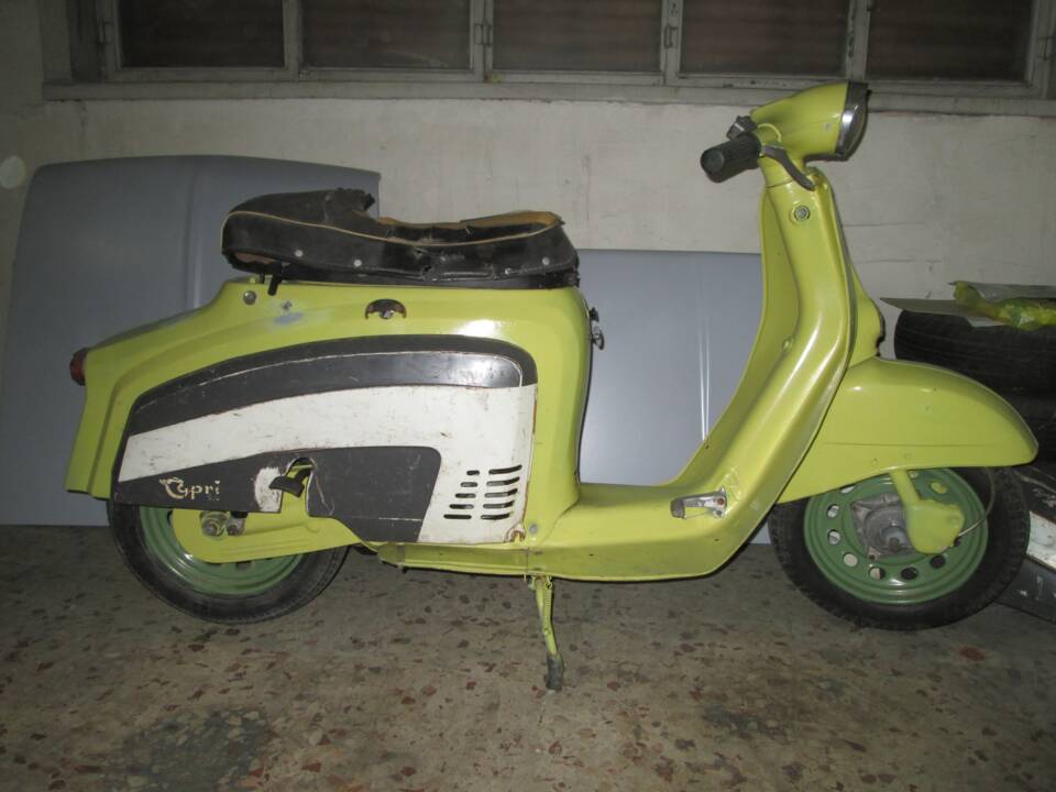 Immagine 39/50 di Agrati Capri 50 (1969)