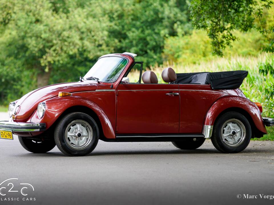 Bild 23/56 von Volkswagen Käfer 1303 &quot;Champagne Edition&quot; (1978)