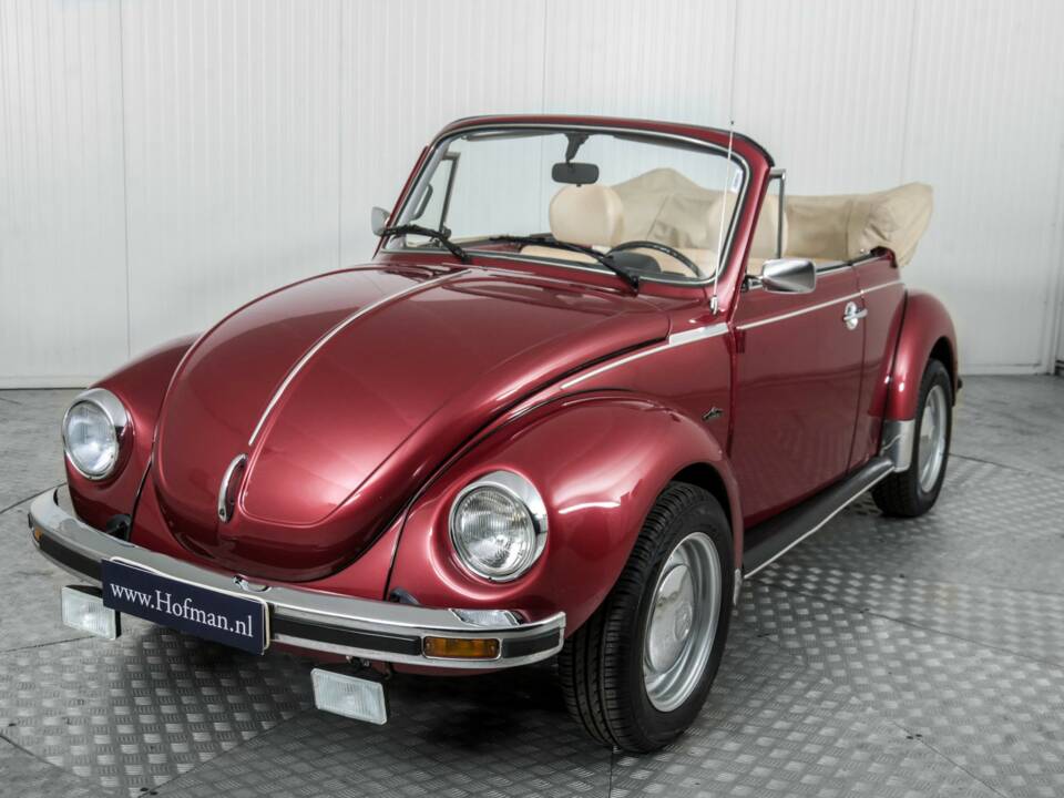 Image 15/50 of Volkswagen Beetle 1303 LS (1977)
