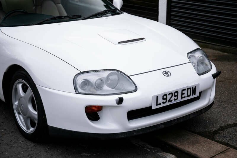 Bild 8/29 von Toyota Supra 3.0 Turbo (1994)