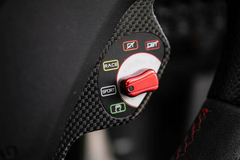 Image 24/50 of Ferrari 430 Scuderia (2009)