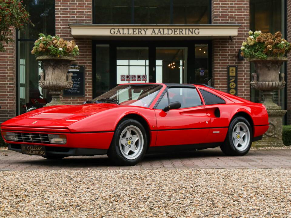 Immagine 40/50 di Ferrari 328 GTS (1986)