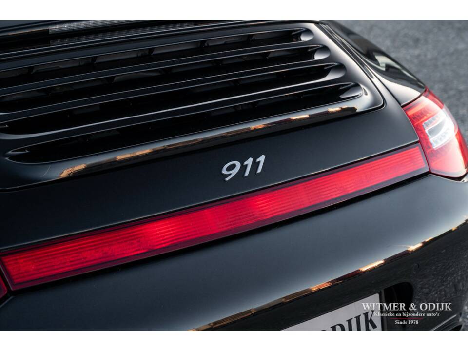 Image 26/37 of Porsche 911 Carrera 4S (2009)
